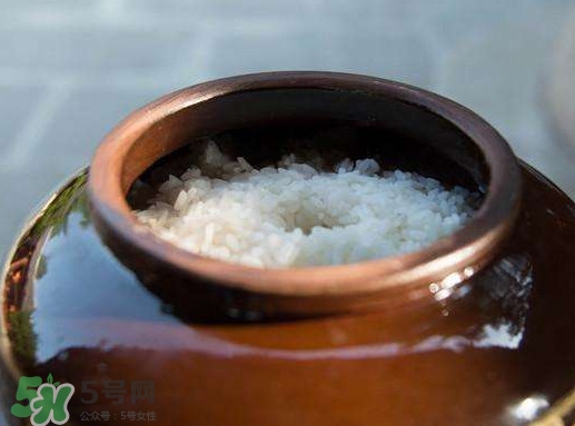 孕婦能吃醪糟嗎？醪糟有點(diǎn)酸是怎么回事
