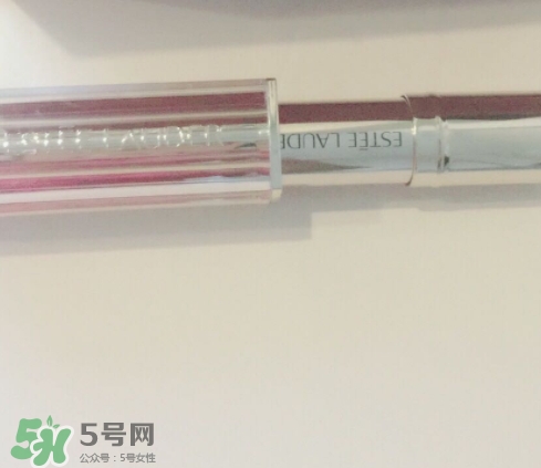 雅詩蘭黛戀愛唇膏怎么打開？雅詩蘭黛戀愛唇膏怎么用