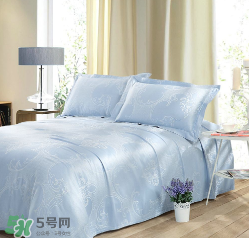 lovo家紡怎么樣？lovo和羅萊哪個(gè)質(zhì)量好？