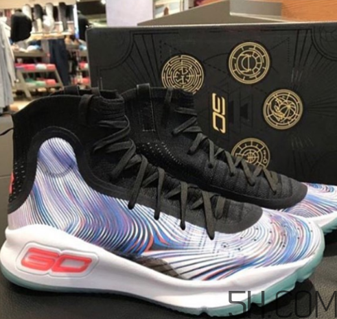 under armour curry 4庫里戰(zhàn)靴中國別注版實物什么樣？