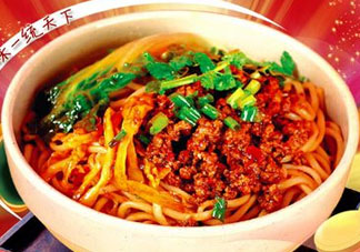 炸醬面可以用豆瓣醬嗎？炸醬面可以用黃豆醬嗎？
