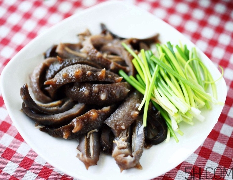 夏天可以吃海參嗎？夏天吃海參上火嗎？