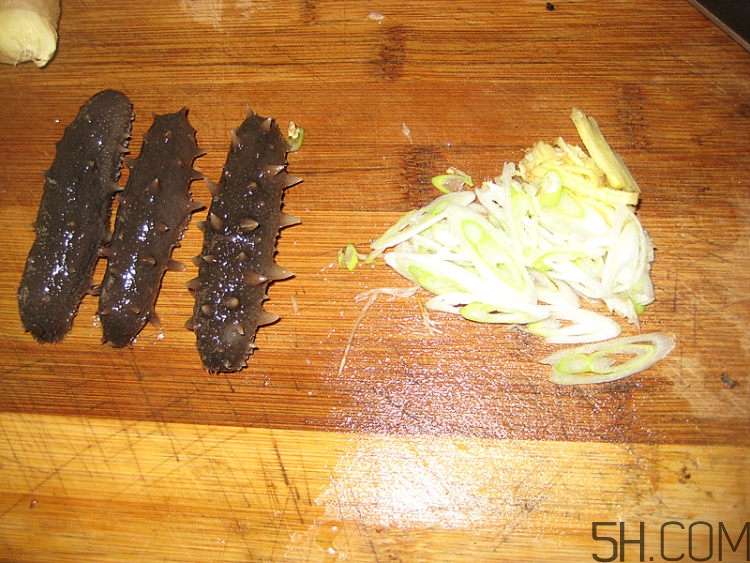 蘑菇和海參能一起吃嗎？蘑菇海參湯的做法