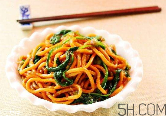 炒面為什么會(huì)粘鍋？炒面怎么不粘鍋？