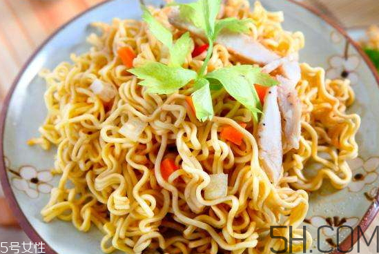 炒面為什么會(huì)粘鍋？炒面怎么不粘鍋？