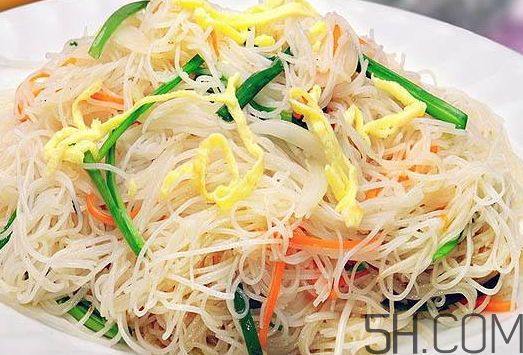 吃炒面會(huì)胖嗎？炒面熱量高嗎？