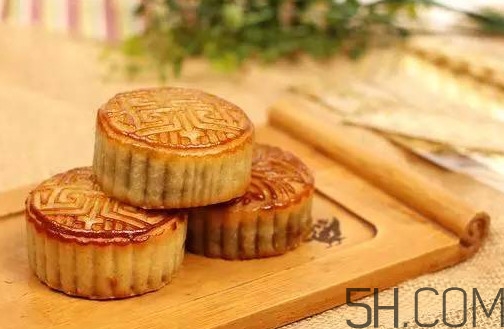 中秋吃月餅從什么時候流傳下來的？小龍蝦月餅?zāi)睦锟梢再I到