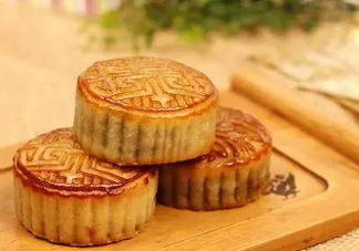 中秋吃月餅從什么時(shí)候流傳下來(lái)的？小龍蝦月餅?zāi)睦锟梢再I(mǎi)到