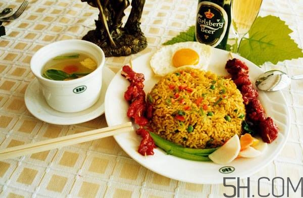蛋炒飯會(huì)胖嗎？蛋炒飯會(huì)上火嗎？