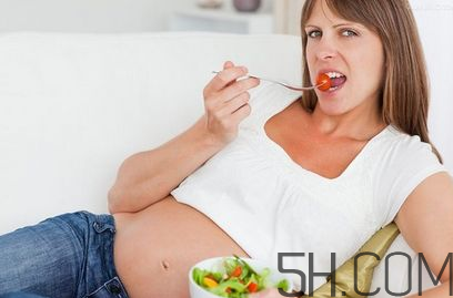 孕婦感冒鼻塞可以吃藥嗎？孕婦哪些食物不能吃？