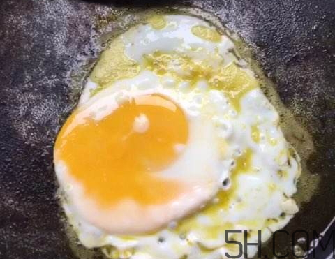 煎雞蛋為什么會有泡沫？炒雞蛋為什么會有泡沫？