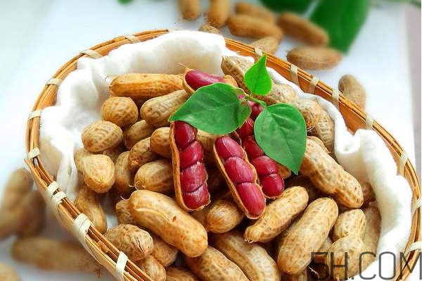 孕婦臨產(chǎn)前的準(zhǔn)備工作有哪些？孕婦吃花生的好處
