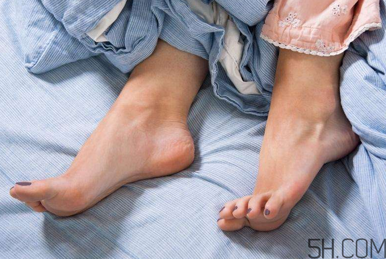 腳氣能用醋泡腳嗎？醋泡腳治腳氣有效嗎？