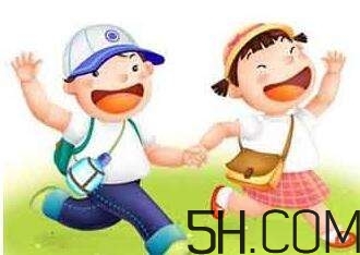 寶寶多大上幼兒園合適？寶寶上幼兒園早好嗎？