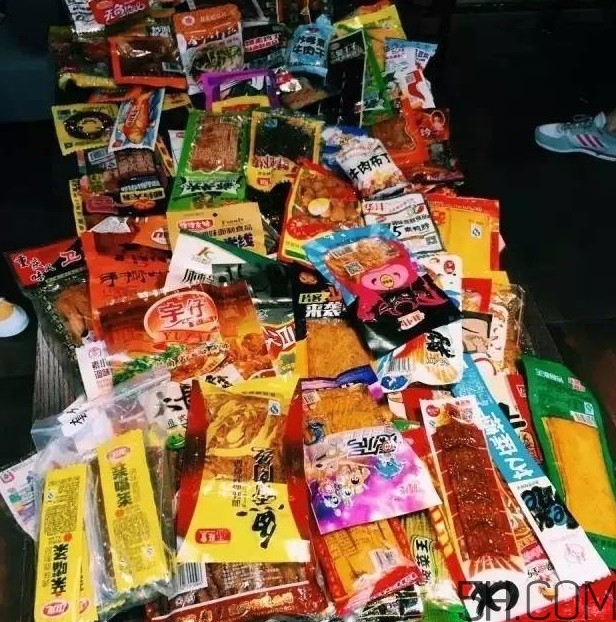 備孕期間能吃辣條嗎？備孕吃辣條對(duì)懷孕有影響嗎？