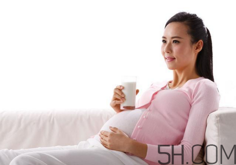 孕婦奶粉能和雞蛋一起吃嗎？喝孕婦奶粉的注意事項(xiàng)