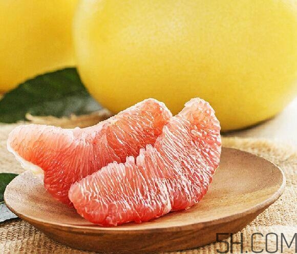 紅心柚子與白肉柚子有什么差別？紅心柚子是轉(zhuǎn)基因嗎？