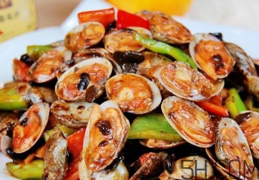花甲吃多了會得結(jié)石嗎？吃花甲要注意什么？