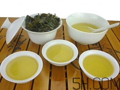 茶葉發(fā)霉是什么樣子？茶葉發(fā)霉怎么鑒別？