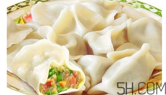 煮餃子開鍋煮皮還是餡？煮餃子蓋不蓋鍋蓋？