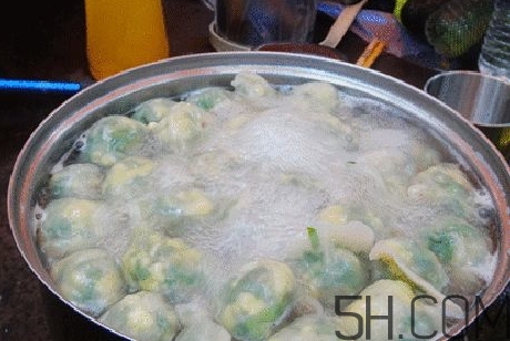 煮餃子怎么煮不破皮？煮餃子怎么看熟沒熟？