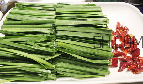 吃韭菜為什么口臭？吃韭菜脹氣怎么緩解？