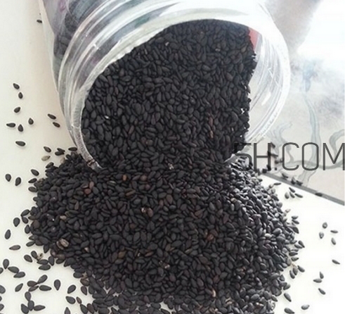 黑芝麻清洗掉色正常嗎？黑芝麻有黑色素嗎？