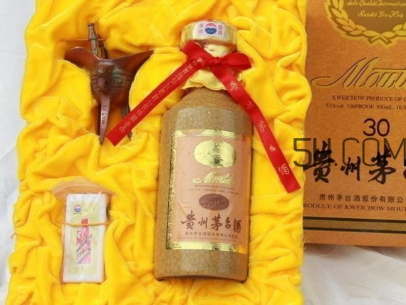 貴州茅臺(tái)怎么辨別真假？貴州茅臺(tái)怎么開