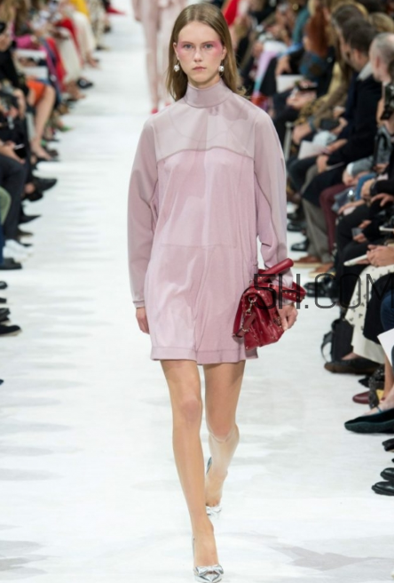 valentino2018春夏系列怎么樣_好看嗎？