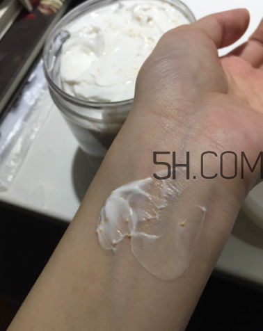 伊麗莎白雅頓身體乳怎么樣？伊麗莎白雅頓身體乳好用嗎？