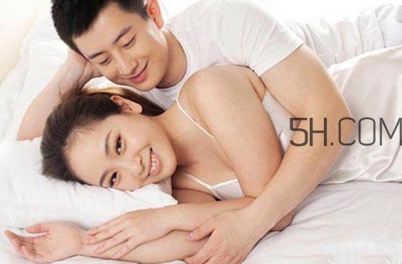 孕晚期同房有助于生產(chǎn)嗎？孕晚期同房對胎兒有影響嗎？