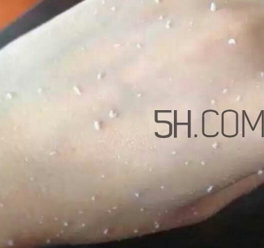 beauty buffet去角質(zhì)凝膠怎么用？