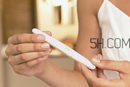羊水早破的原因是什么？羊水早破能順產(chǎn)嗎？