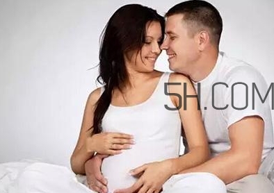 孕期性生活羊水會(huì)破嗎？孕期性生活羊水早破怎么辦？