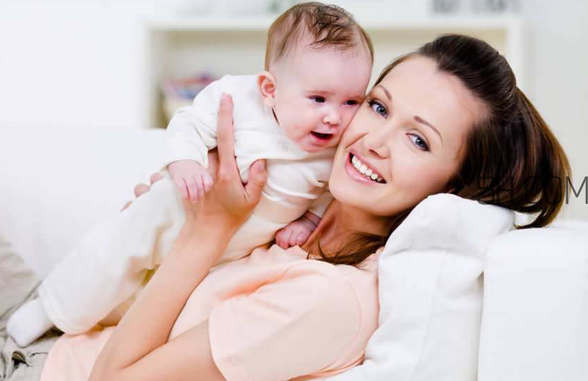母乳期發(fā)高燒怎么辦？感冒咳嗽能喂奶嗎？
