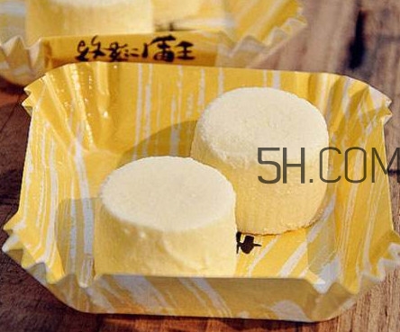 如何用牛奶自制淡奶油？淡奶油開封后能保存多久