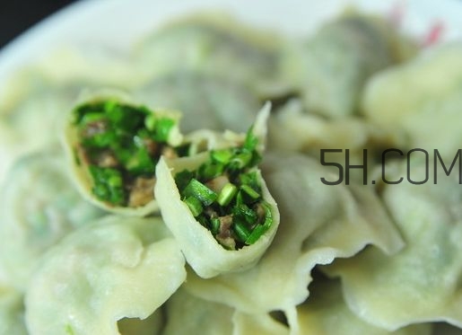 孕婦能吃韭菜餡餃子嗎？孕婦吃韭菜餡餃子對(duì)胎兒好嗎？