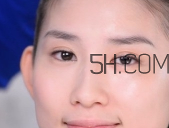 悅詩(shī)風(fēng)吟隔離乳怎么用？悅詩(shī)風(fēng)吟隔離乳色號(hào)怎么選？