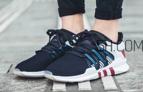 adidas eqt racing adv復(fù)古跑鞋在哪買？