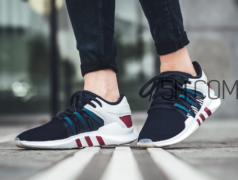 adidas eqt racing adv復(fù)古跑鞋在哪買？