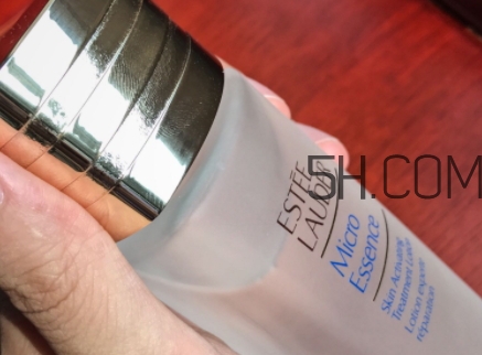 雅詩(shī)蘭黛肌底微精華怎么樣？雅詩(shī)蘭黛肌底微精華功效