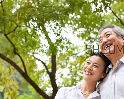肺結(jié)核喝什么茶好得快？肺結(jié)核喝什么湯有營養(yǎng)？