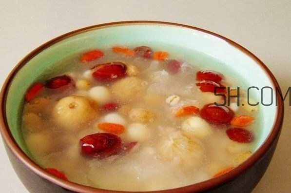 秋季皮膚過(guò)敏怎么辦？女性秋季食療進(jìn)補(bǔ)誤區(qū)