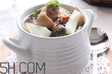 秋燥喝什么湯好？秋季適合吃什么肉？