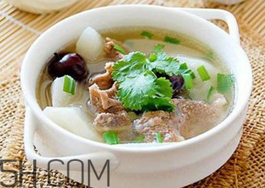 秋燥喝什么湯好？秋季適合吃什么肉？