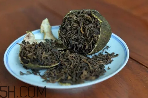 為什么喝小青柑普洱茶喉嚨痛？小青柑什么時(shí)候喝好