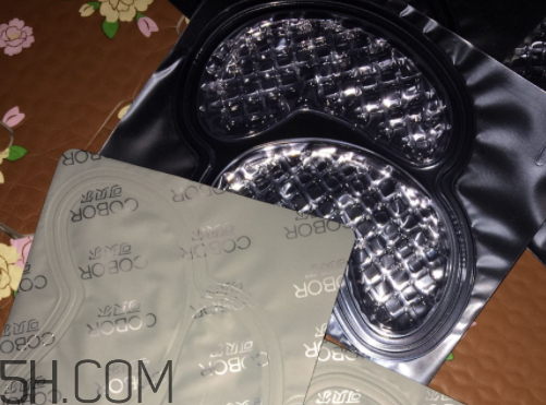 可貝爾燕窩特潤(rùn)修護(hù)眼紋消眼貼膜多少錢？怎么樣？
