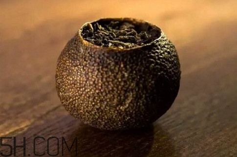 柑普茶有點(diǎn)發(fā)霉怎么辦？柑普茶存放多久才好喝