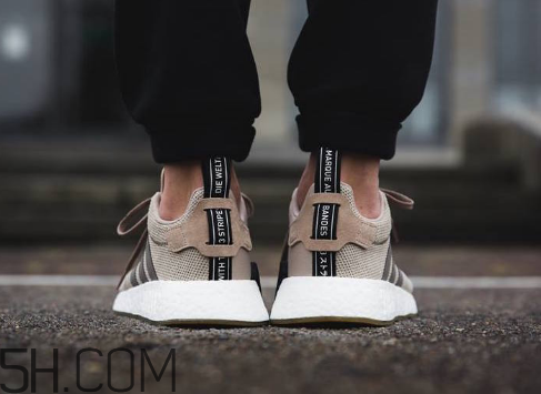 adidas nmd r2 trace khaki上腳效果怎么樣？