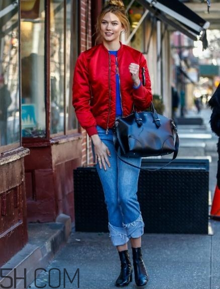紅色衣服褪色怎么補(bǔ)救？紅色衣服掉色如何處理？